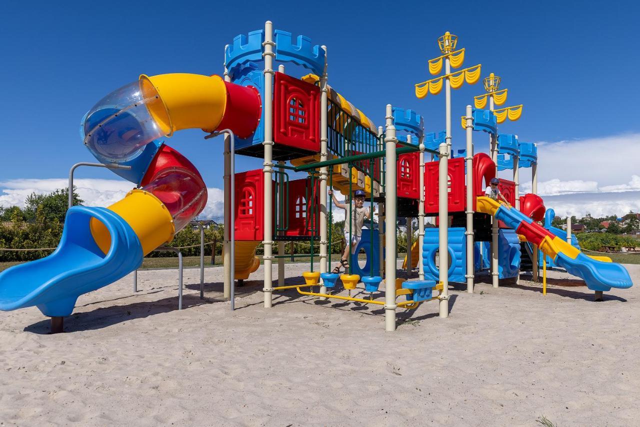 Domki Letniskowe Jastrzebia Park Jastrzębia Góra Exterior foto